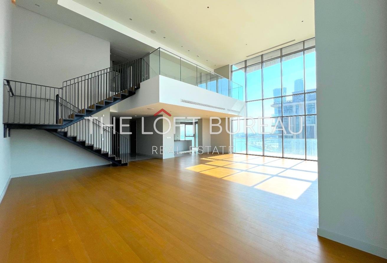 LARGE 3+MAID DUPLEX | PANORAMIC VIEWS | NO FEES