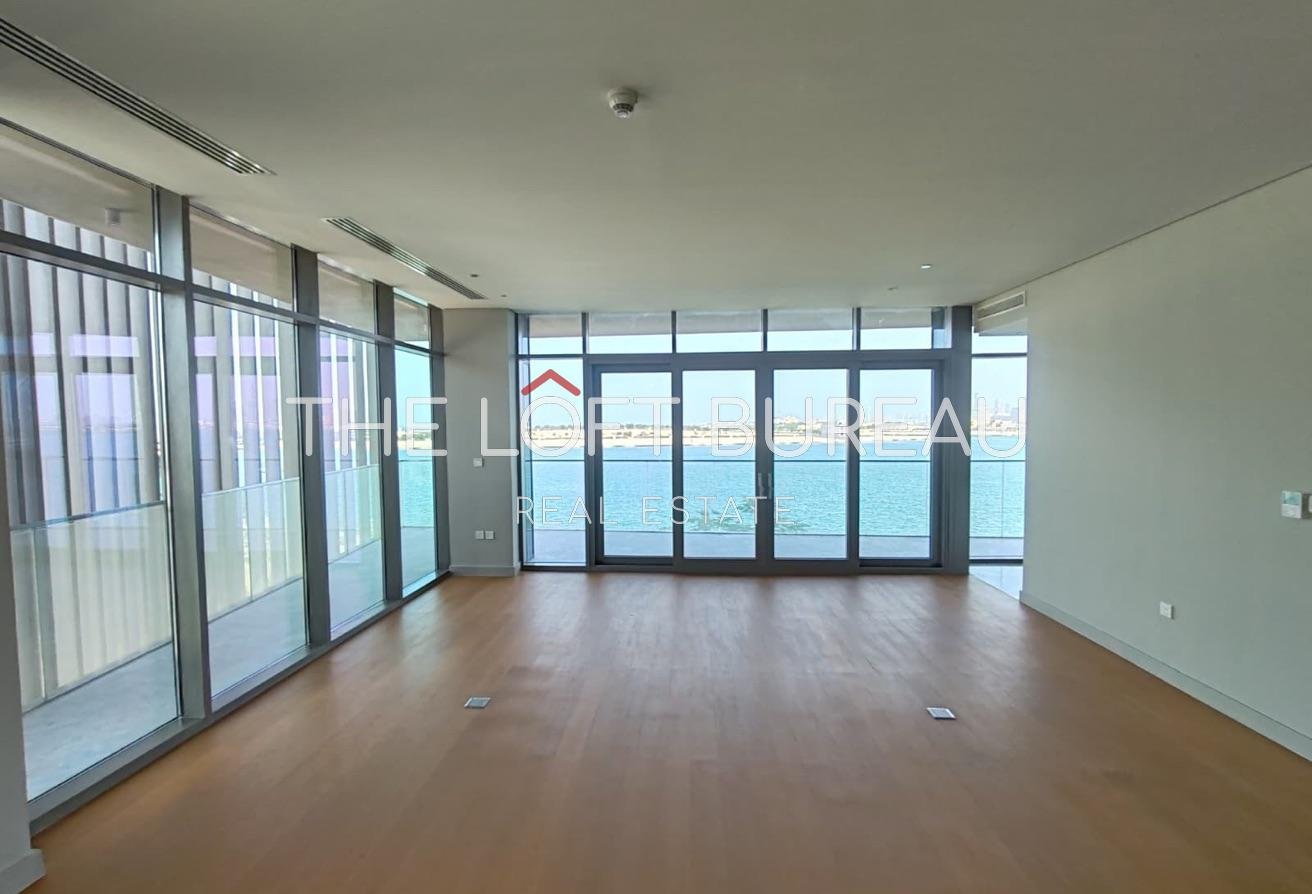 No Commission | Luxury 3-Bedroom+ | Sea View