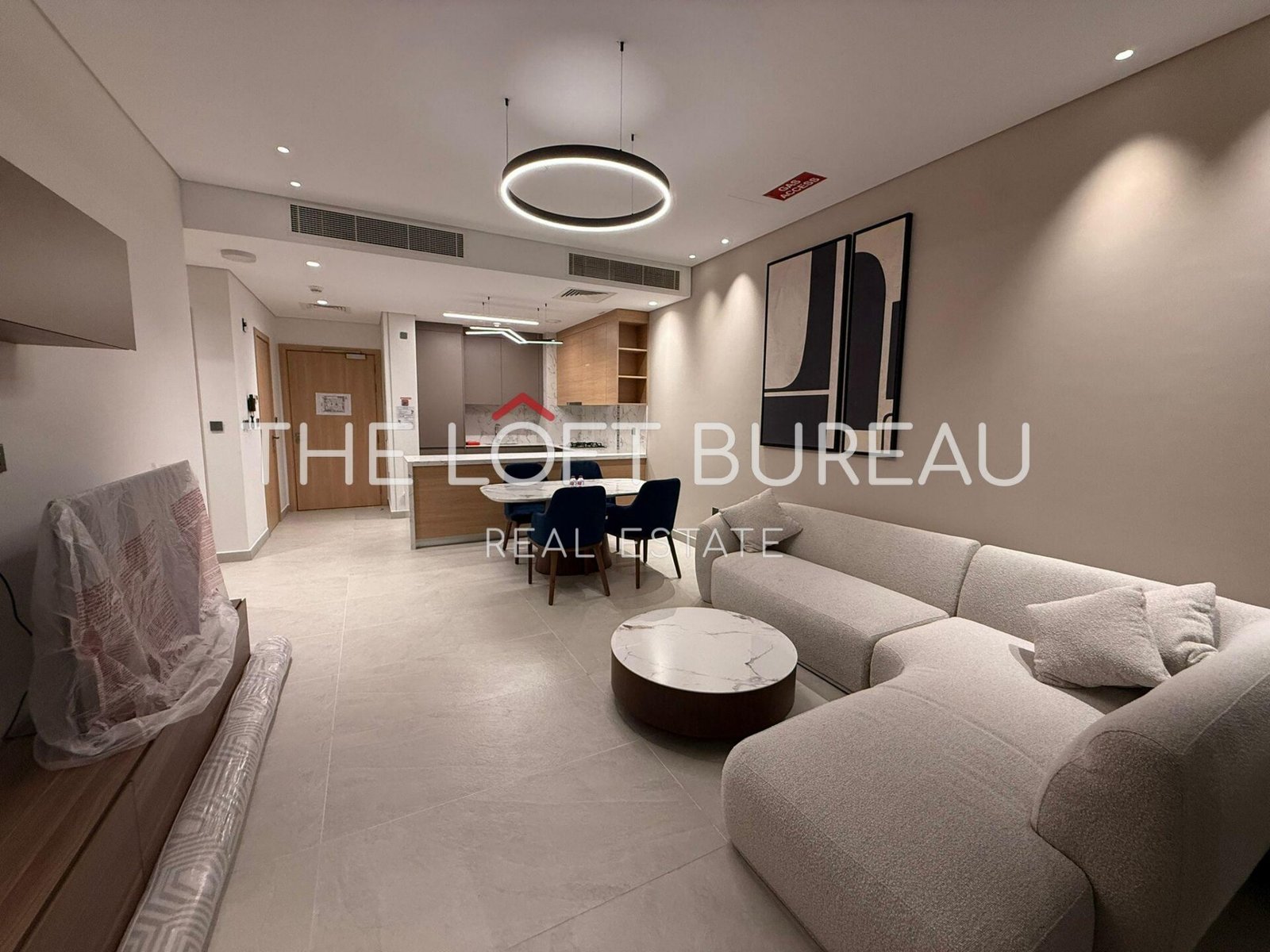 MODERN 1BHK | BILLS INCLUDED | BALCONY