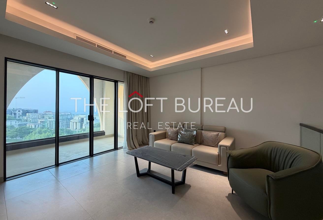 LUXURY BRAND NEW DUPLEX|| 2 BR +M BIG BALCONY
