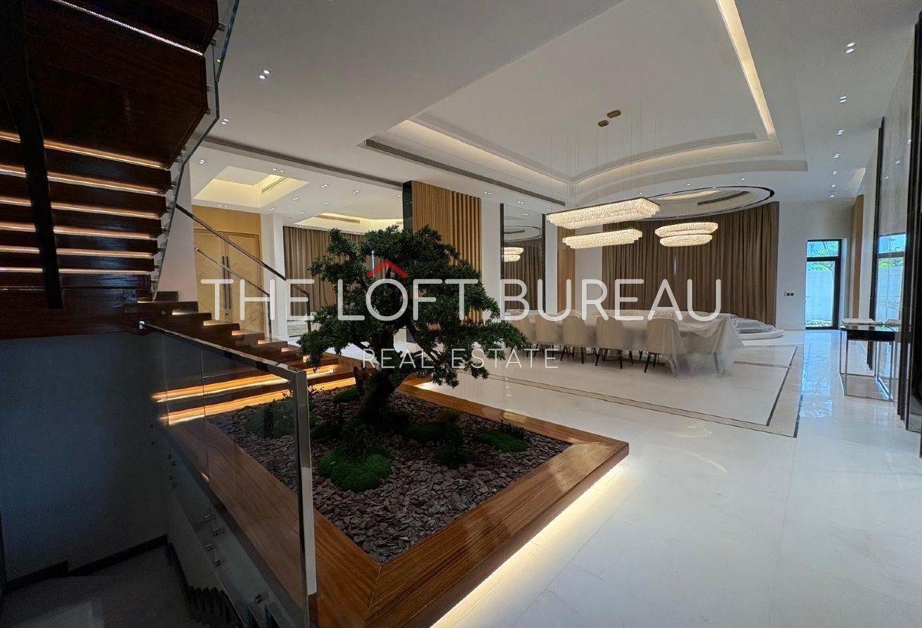 OUTSTANDING 5 BRS VILLA BRAND NEW HUZOOM AREA