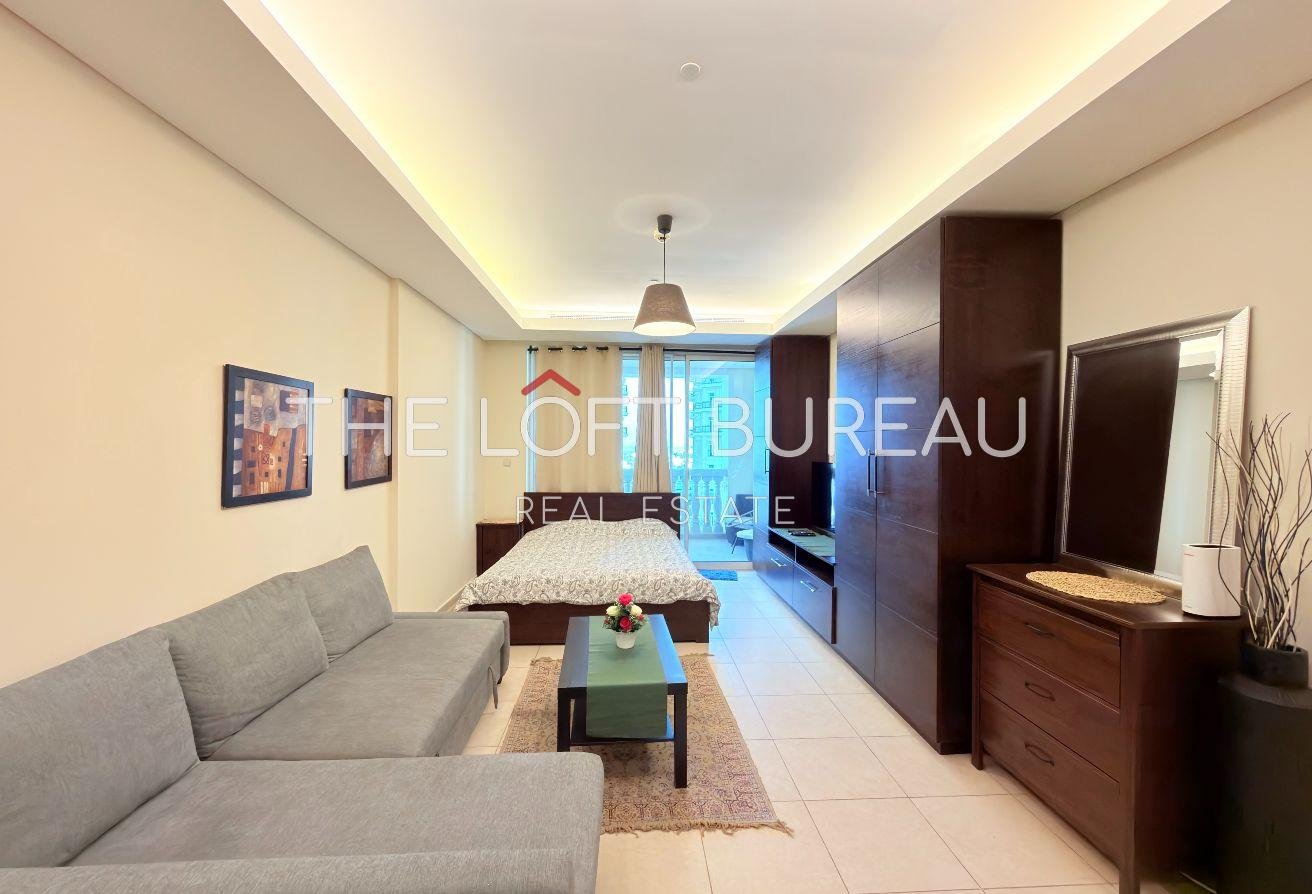 BILLS INCLUDED | STUDIO WITH BALCONY | FF