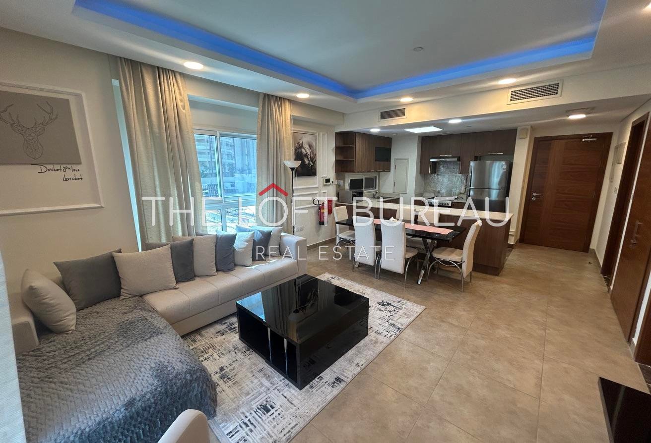 1BR Fox Hills | Direct Stadium View | 2 Balconies