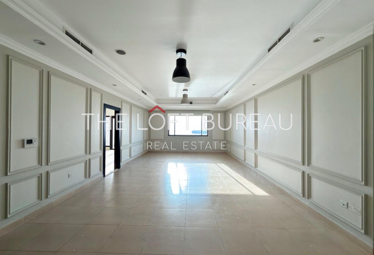 RONOVATED 2BHK | FULLY SEA VIEW| BIG BALCONY