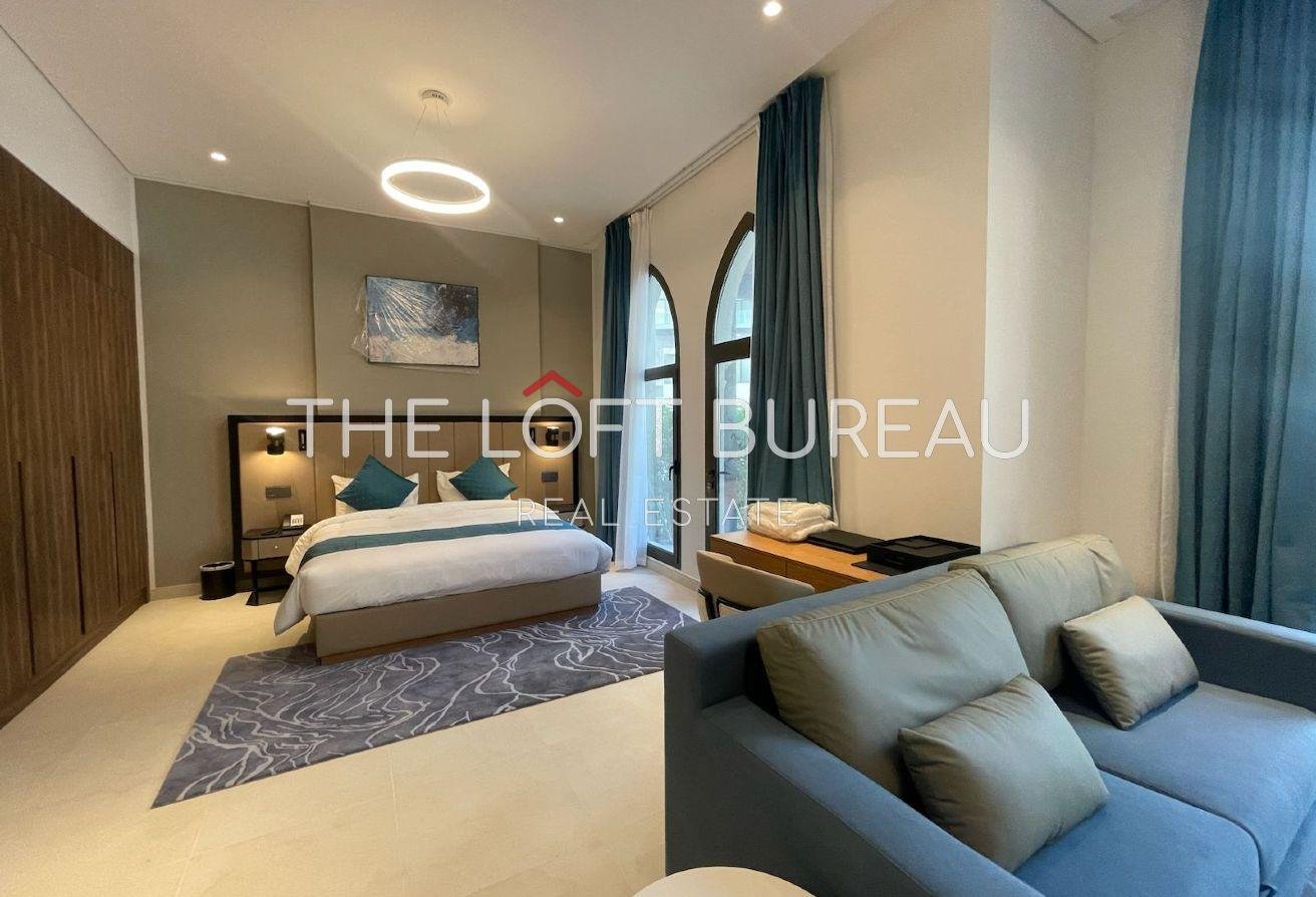 Big FF Studio | La Plage | Beach Front