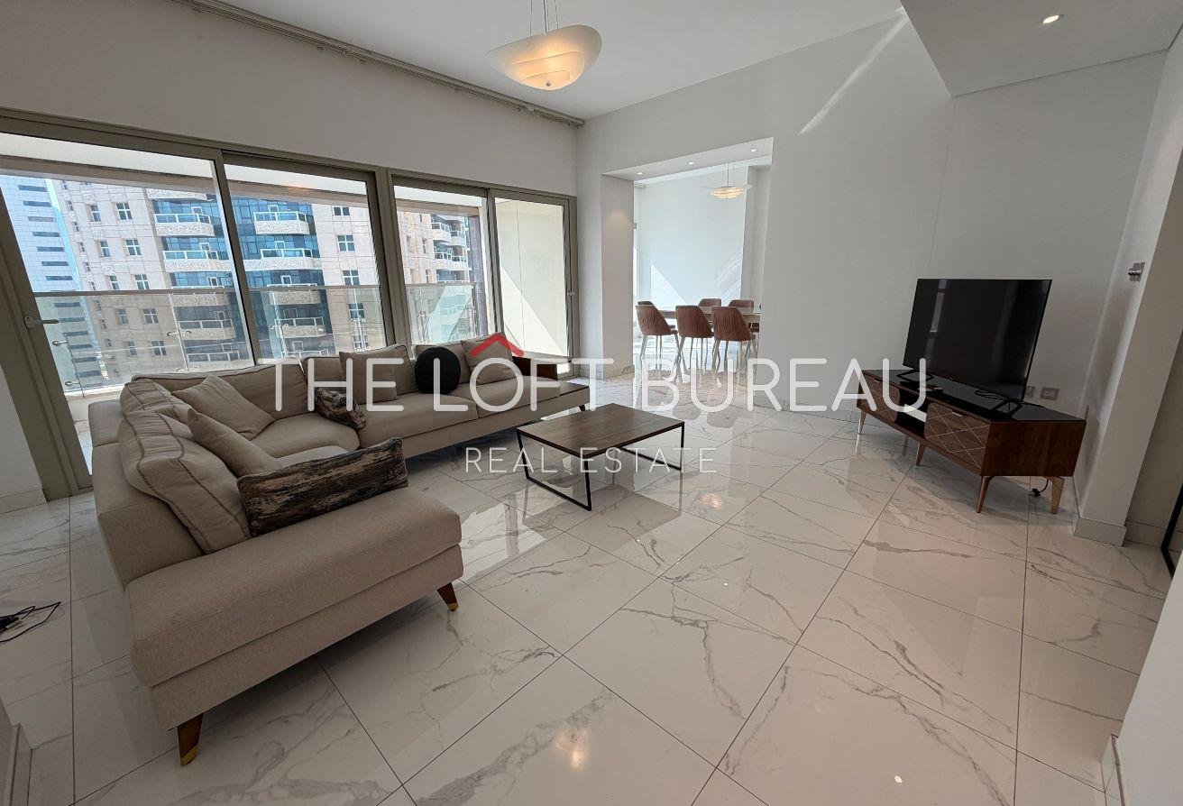 Modern Minimalist 3BR+Maid Apartment West Bay