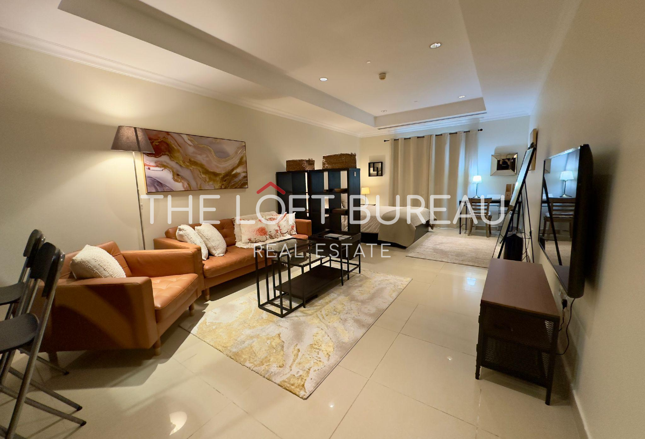Stunning! Sea View Studio For Rent In Porto