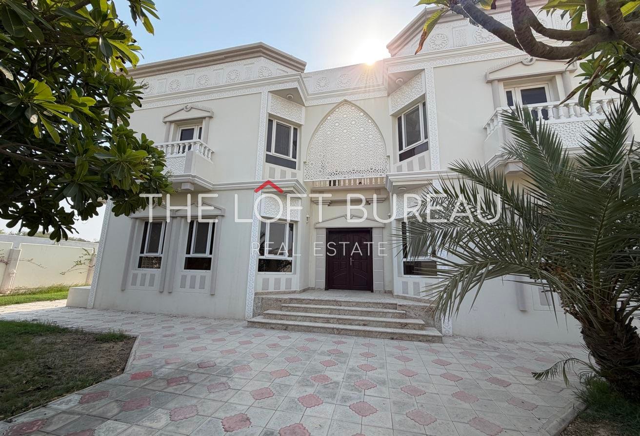 Spacious 5 bedrooms villa in Danna