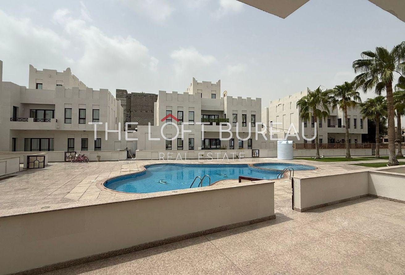 Lovely! 5BR Villa In WBL  With Beach Access!!!!!