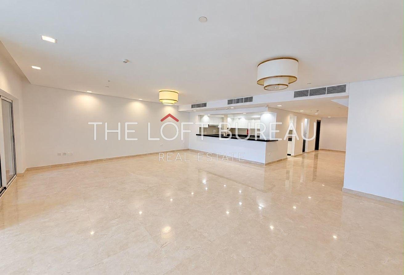 Home 9 BEACHFRONT TOWNHOUSE DUPLEX | 4BDR+MAID | NO FEE
