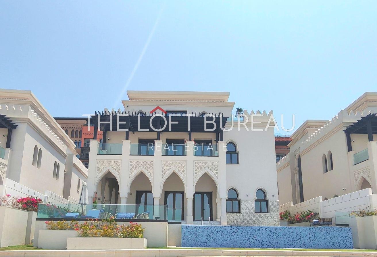 Beachfront Villa | Pool | FF | Luxury | 130K