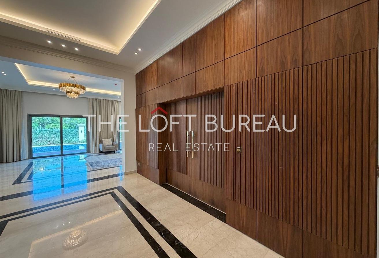 | Luxurious | Spacious  8BR Villa |Heart of Pearl|