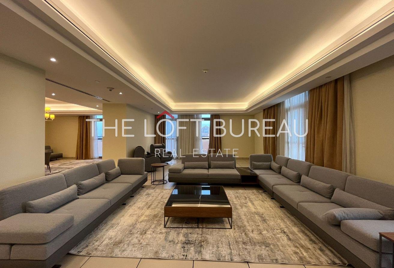 SEA VIEW || BILLS INCLUDED || HUGE PENTHOUSE