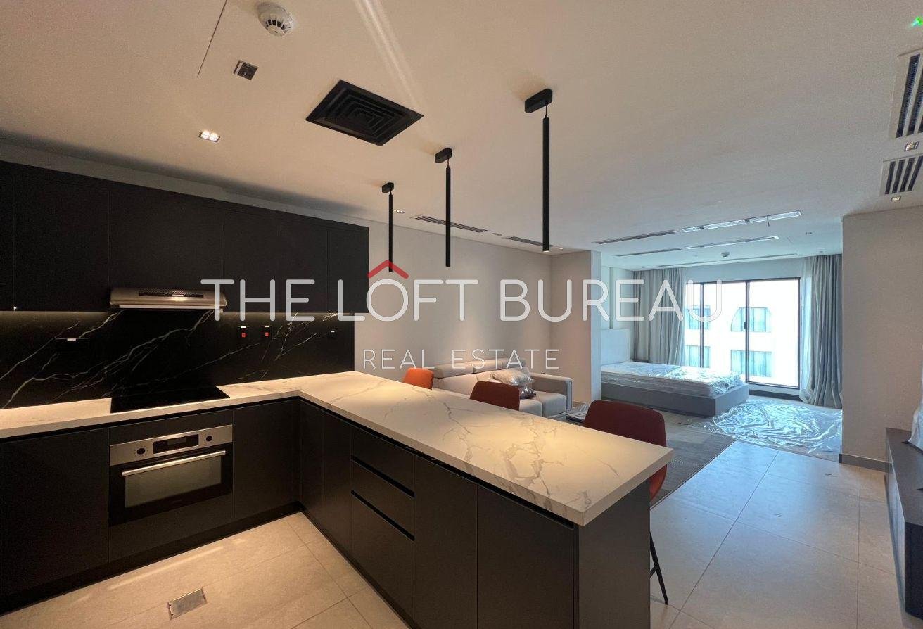 PAY 20% ONLY/MOVE TO YOUR BRAND NEW FF STUDIO