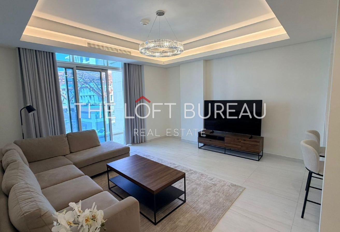Lovely 1BR Furnished In Crystal Residence