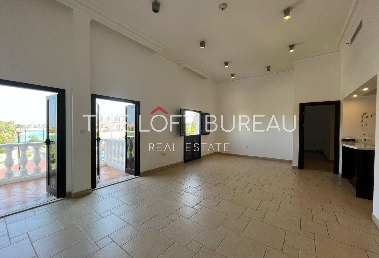 HOT PRICE ||STUNNING SF 3BD || BALCONY