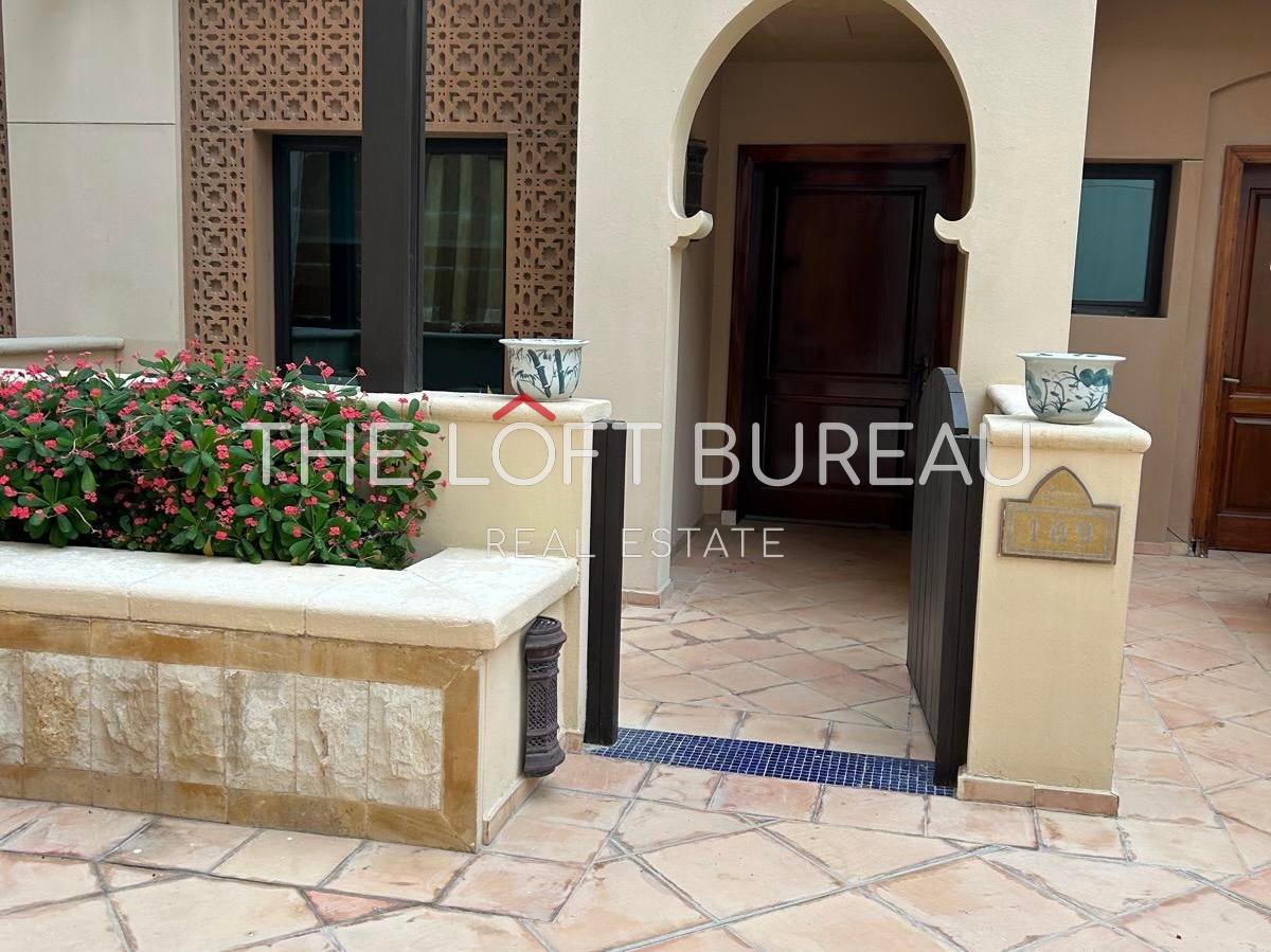 Spacious 3BR Townhouse | Porto Arabia | Balcon