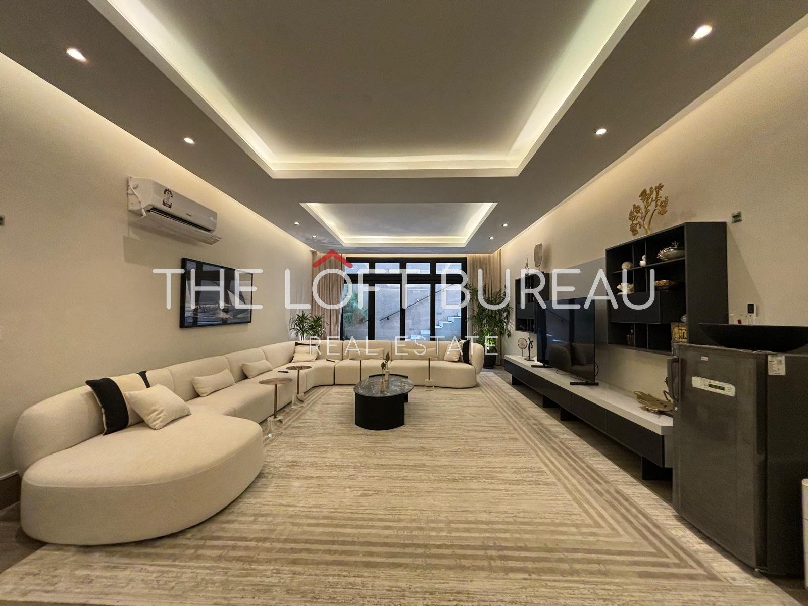 MODERN LUXURY || STAND ALONE || PRIVATE POOL