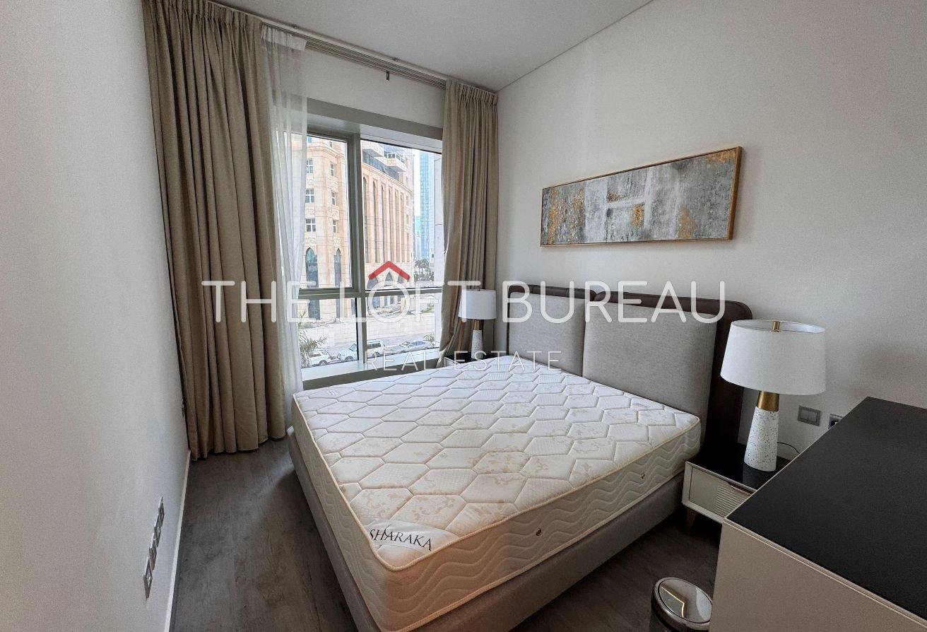 FREE WIFI 1 SPECIOUS BEDROOM IN WEST BAY READY NOW