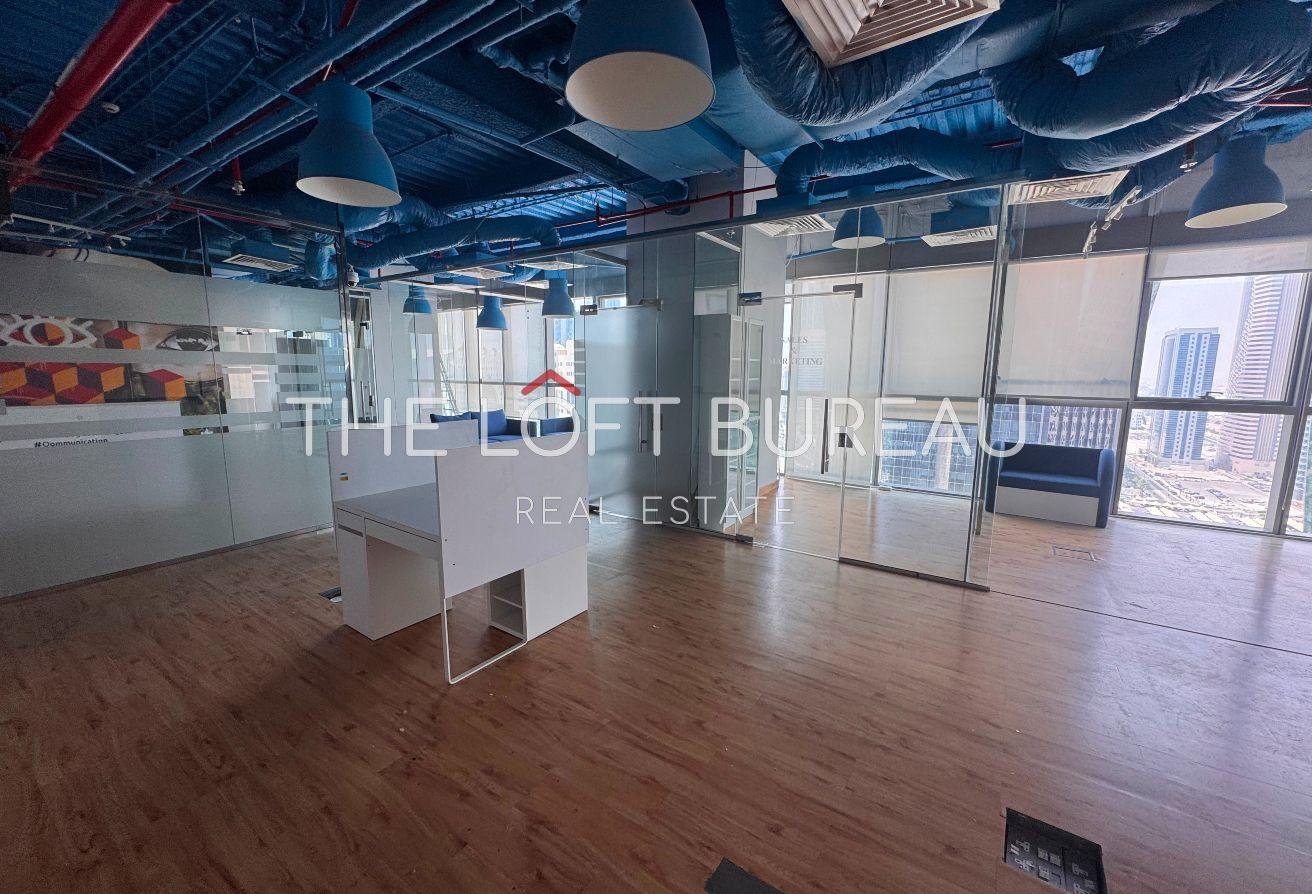 OFFICE SPACE PRIME LOCATION FITTED SPACIOUS SPACE