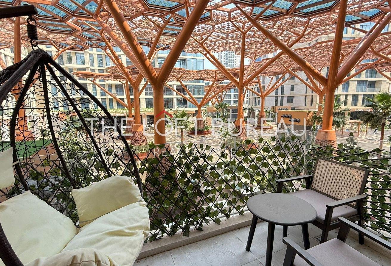 Home 10 Luxury! Rented 1BR Furnished For Sale In Crystal!