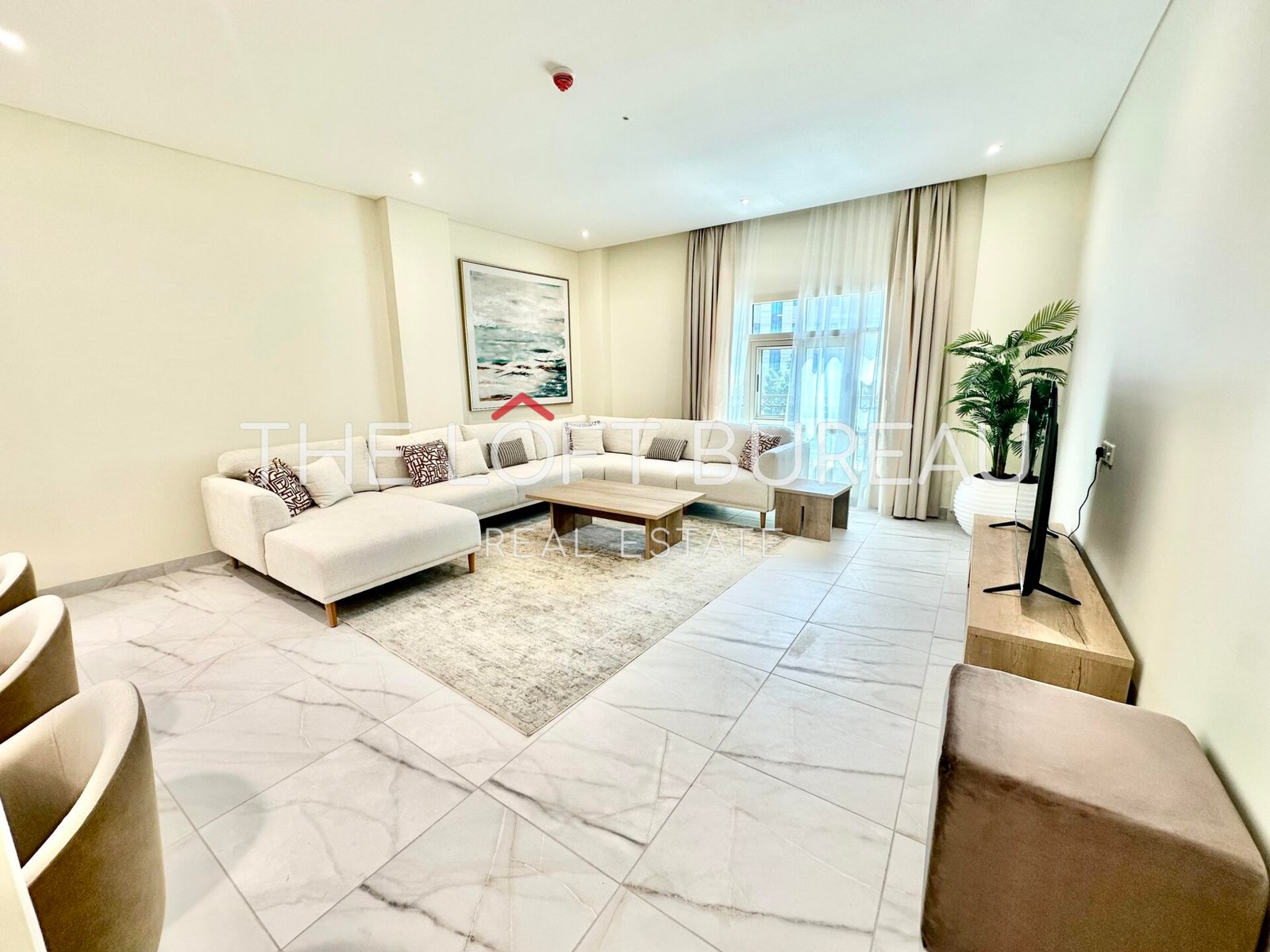 3 BR Furnished Apartment in The Pearl Island