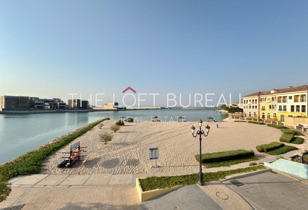 BEACH SEA VIEW I SPACIOUS I BRIGHT I TRIPLEX 3 BR