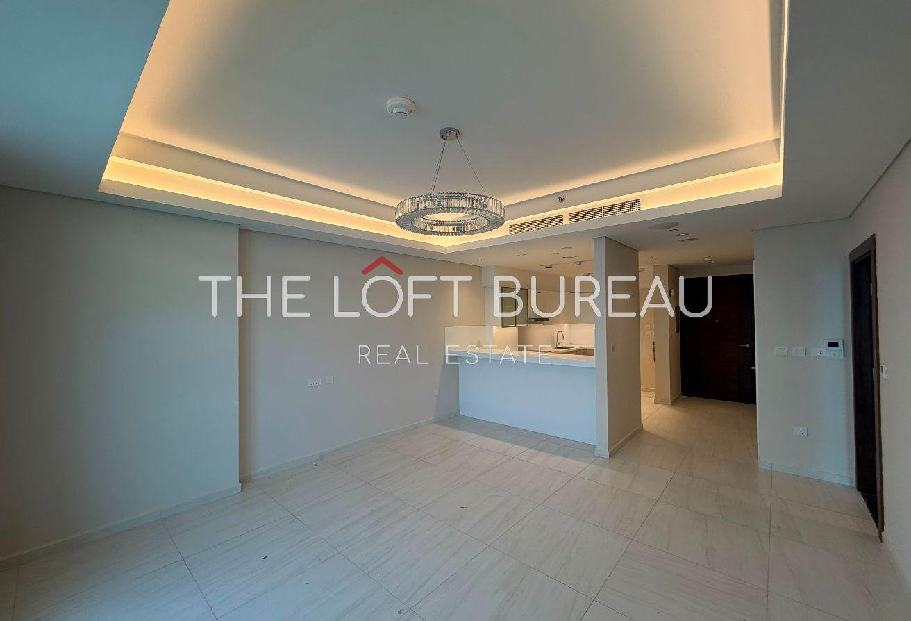 Super Offer | 1BR | Semi Furnished | 7 384 QAR
