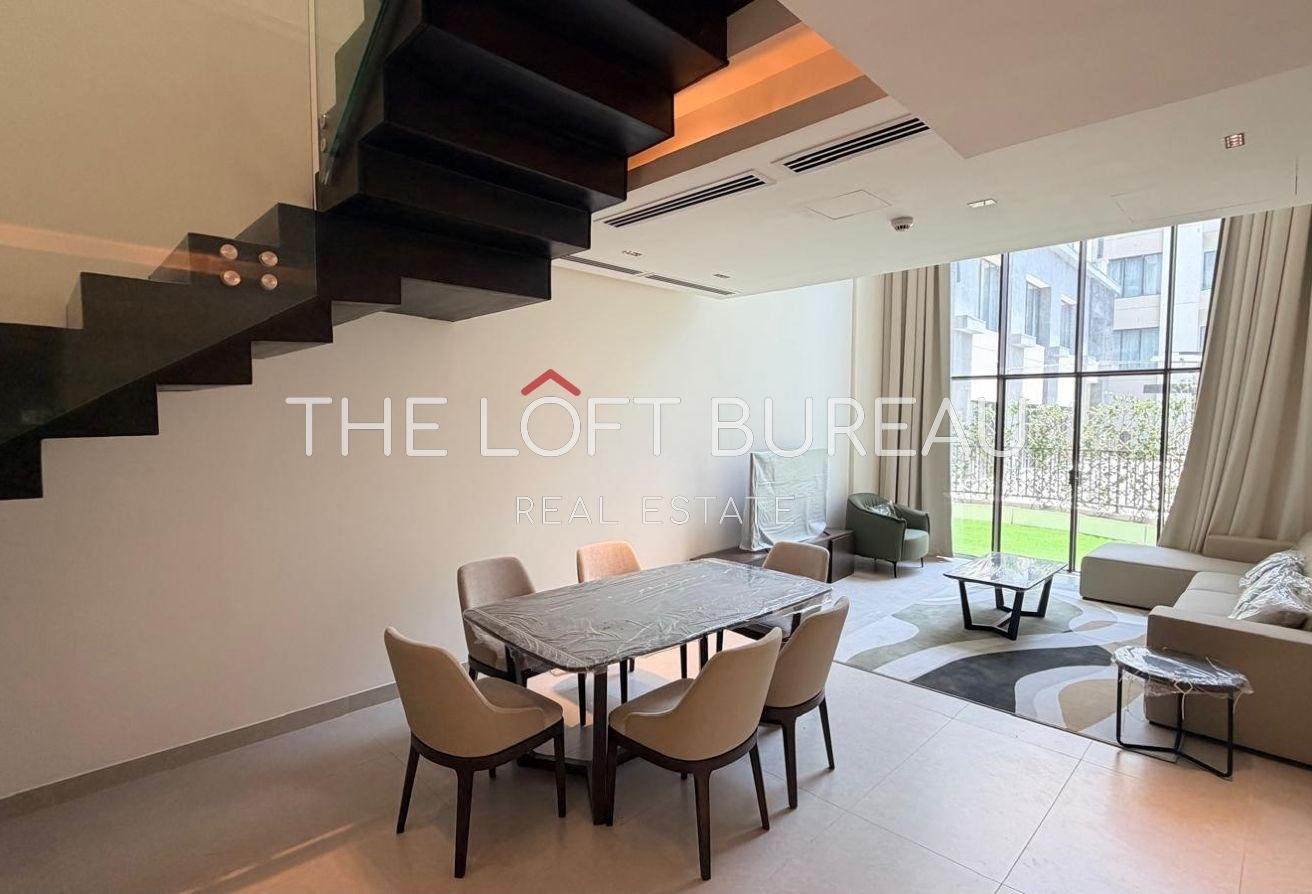 New! Duplex 2BR+Office 20%DP 4 Year Payment Plan!