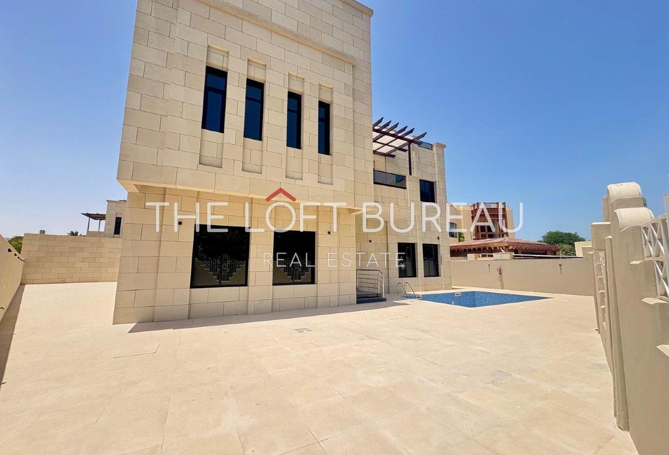 7BHK Villa | Pool | Elevator | Prime Location