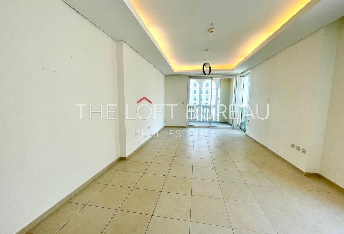 Spacious SF 2 BR | Sea & Floresta View Bills Incl!