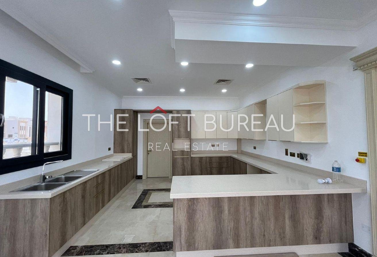 Home 8 TOP LOCATION | DELUXE | STAND ALONE VILLA| POOL