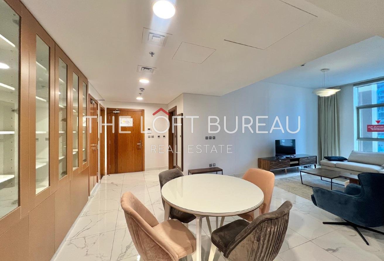 Modern 1BR | Spacious | Balcony | High Floor