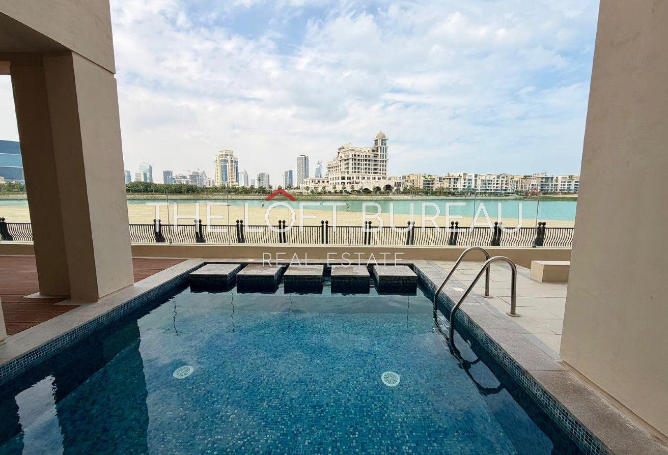 Beachfront Pool Villa Abraj FF 5BR + Bills No Fee