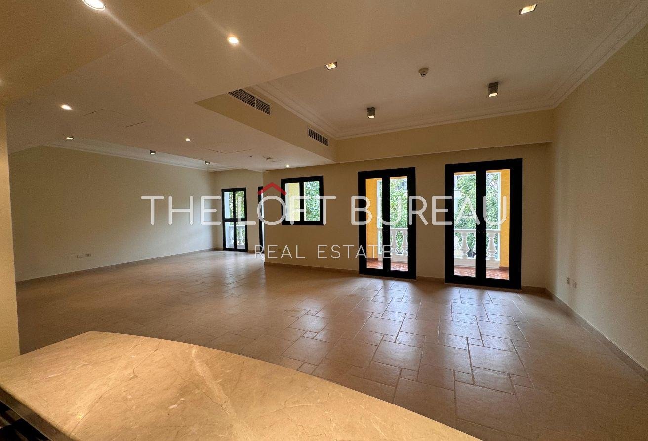 Home 8 NO COMMISSION 2 BRS TOWNHOUSE BEACH ACCESS IN QQ |