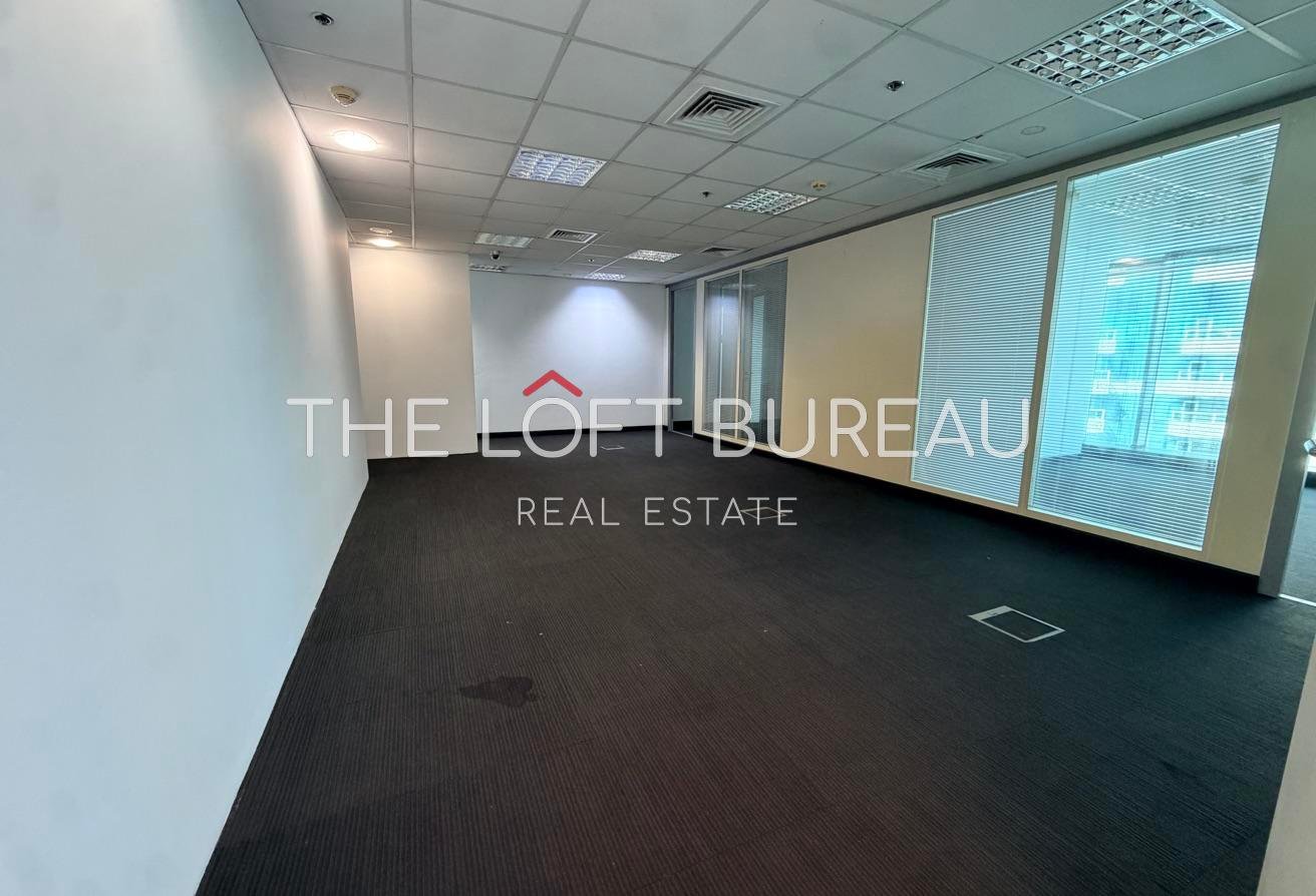 Prime West Bay Office Space – 200 SQM