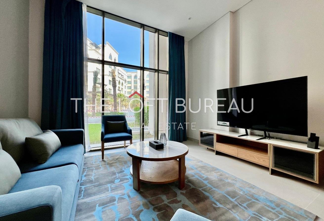 Huge Studio | New | Free Wifi | Beach Access
