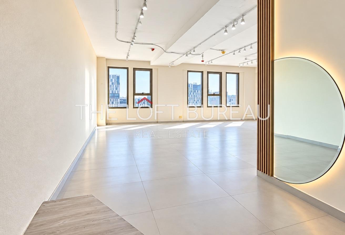 Office for Sale in Lusail Boulevard