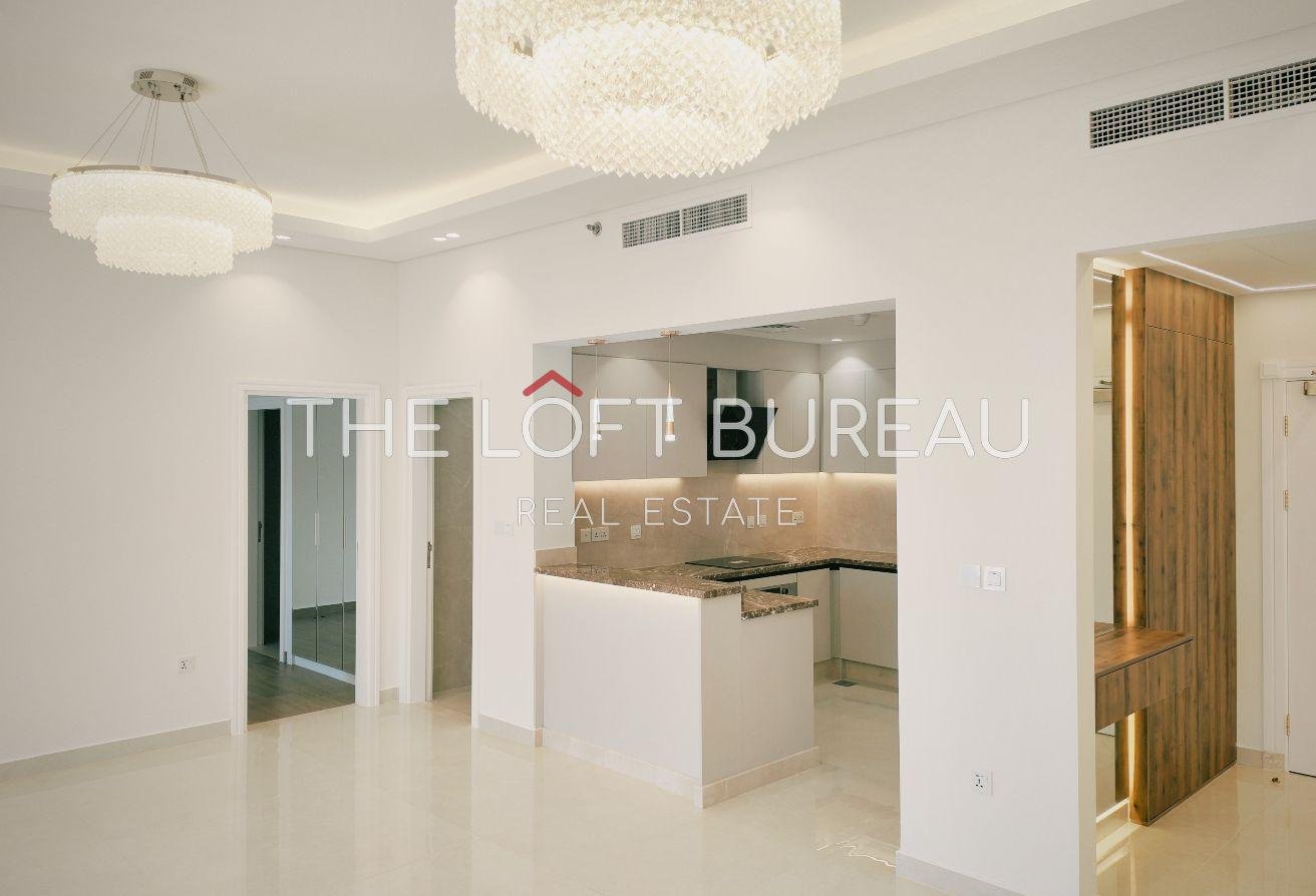 For Sale| 2BHK| QQ Mercato| 133.39 m²| Renovated|