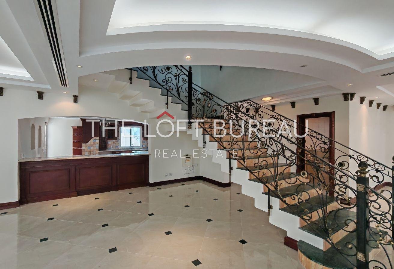 West Bay Lagoon | 450 m² | Spacious Backyard |