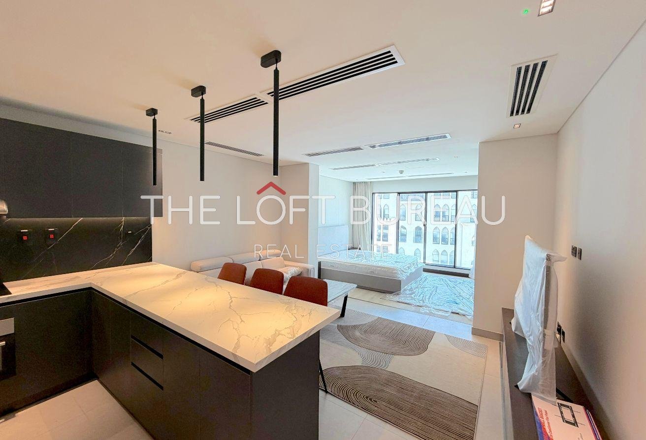 BRAND NEW STUDIO WITH 4 YEARS PP!FULLY FURNISHED!