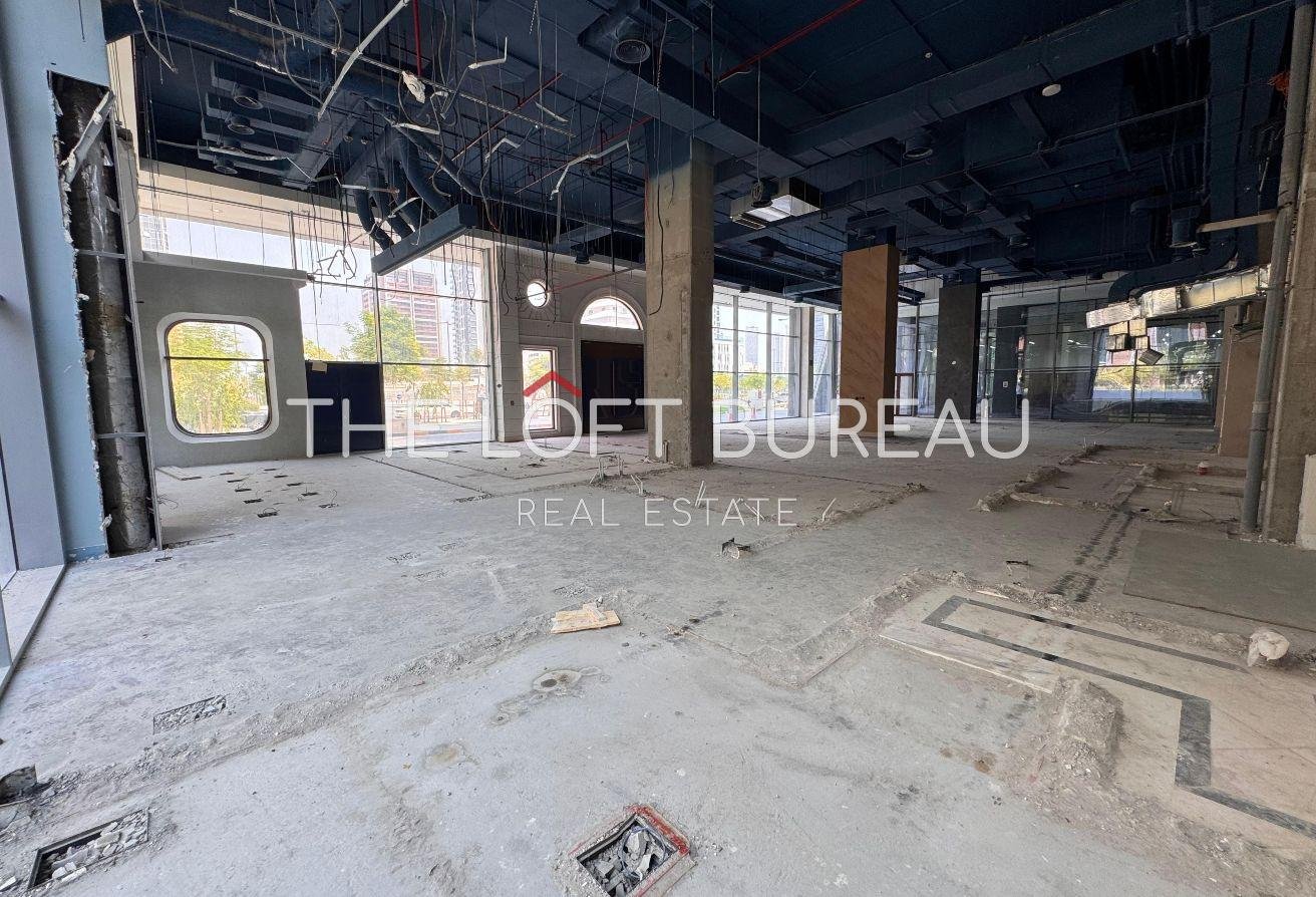 LARGE SHOWROOM SPACE |GROUND FLOOR | LUSAIL MARINA