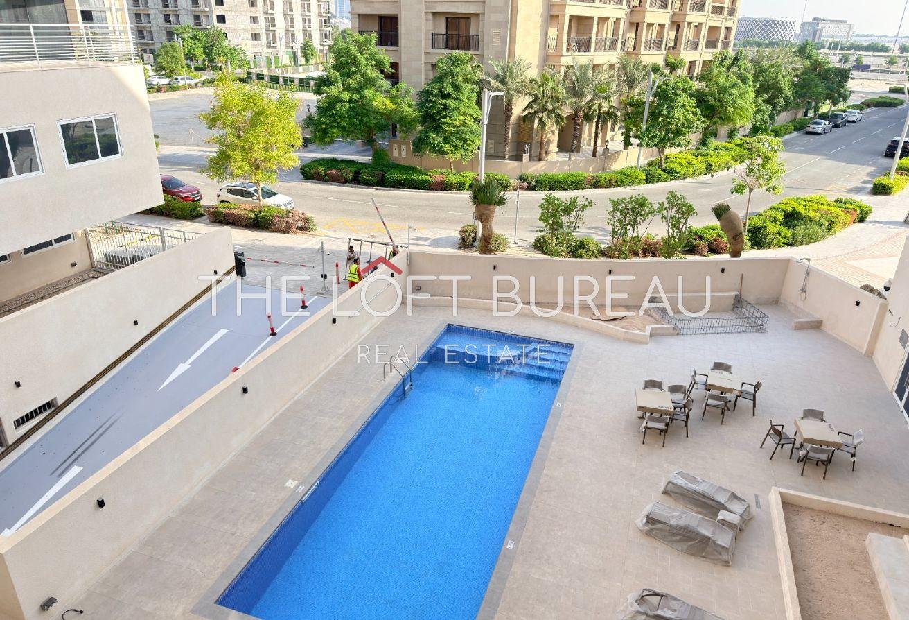 BRAND NEW 1 BED SEMI FURNISHED FOX HILLS GYM POOL