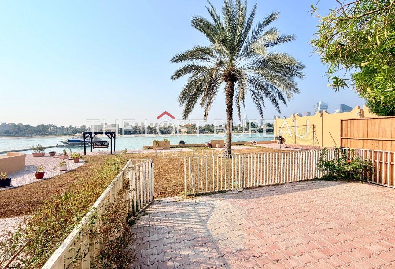BEACHFRONT VILLA | 4BDR+MAID+LAUNDRY | POOL