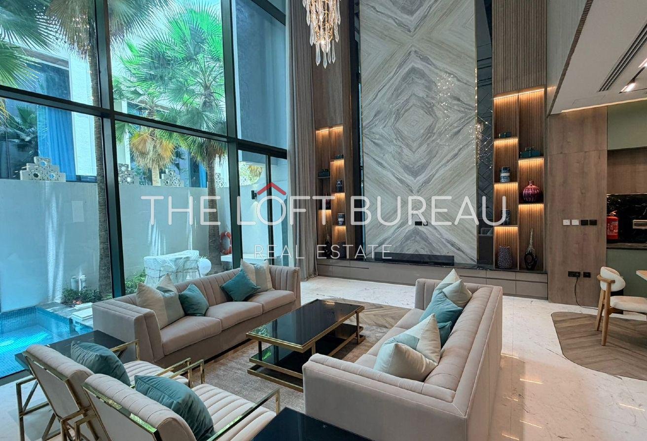 Luxury! Furnished  5BR Villa With  Private Pool !