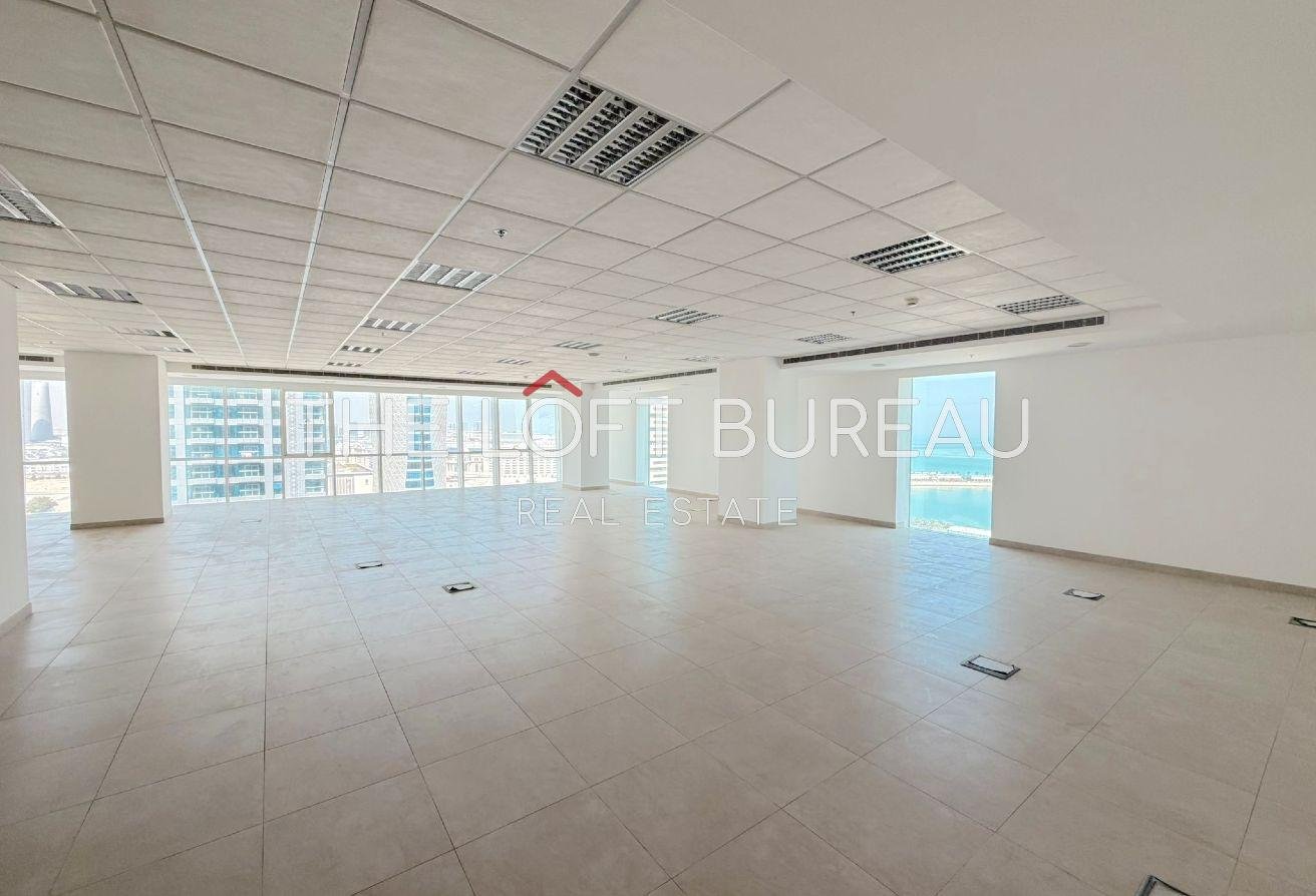 HUGE OFFICE| PAYMENT PLAN 8 YEARS| 2% DOWNPAYMENT|