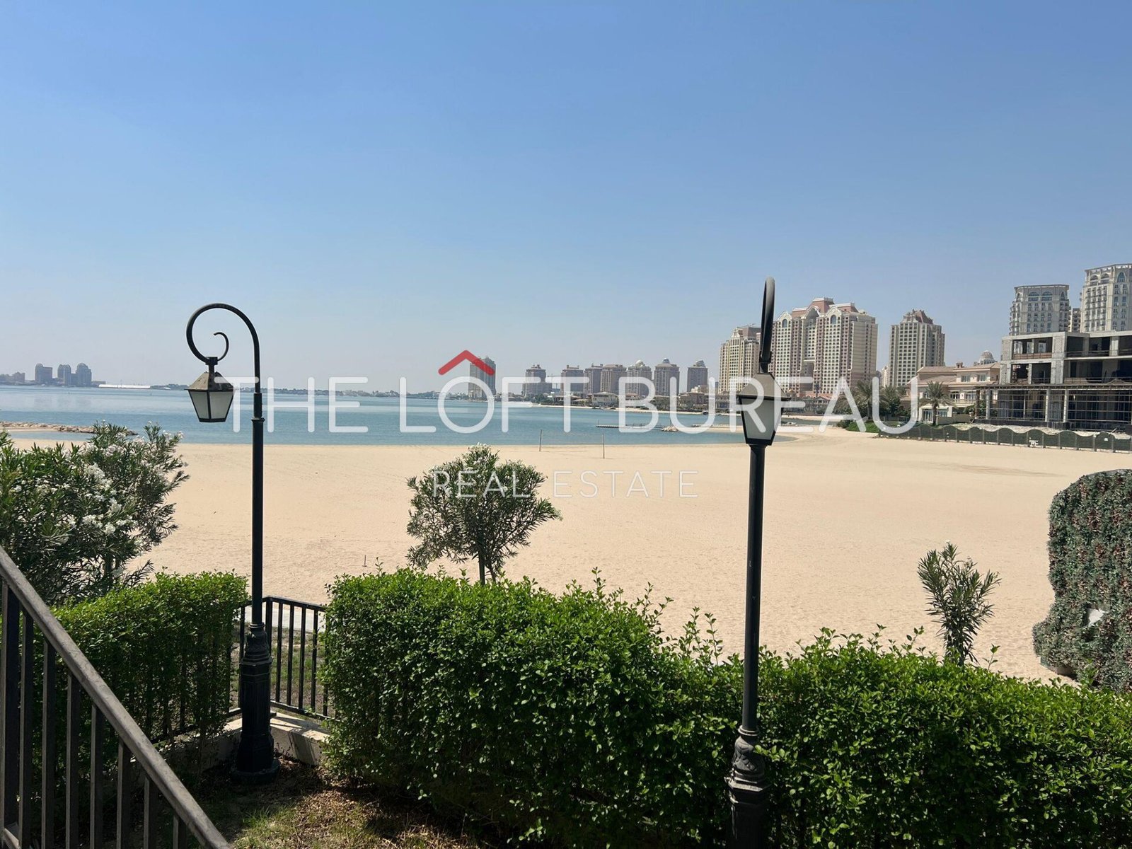 BRAND NEW 2+MAID WITH PRIVATE GARDEN ON THE BEACH