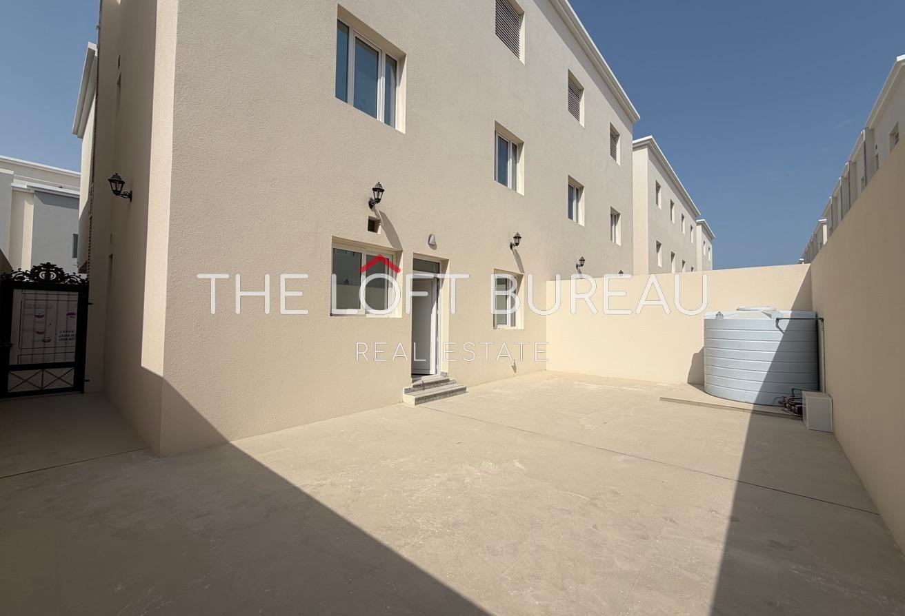 BRAND NEW VILLA || PREMIUM LOCATION ||