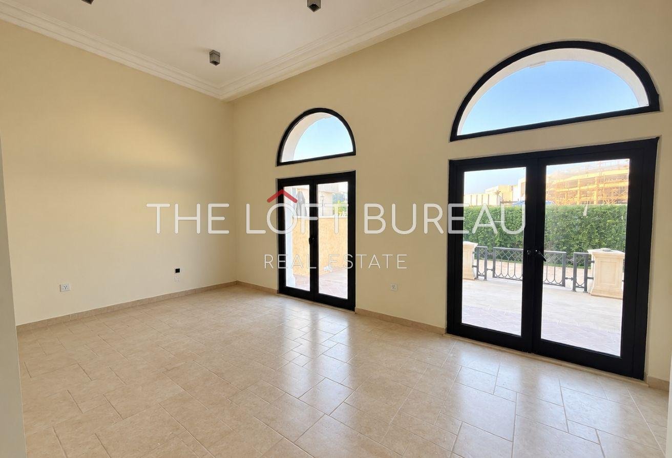 3BR TRIPLEX I CORP DISC RENT 15,000 | + QATAR COOL