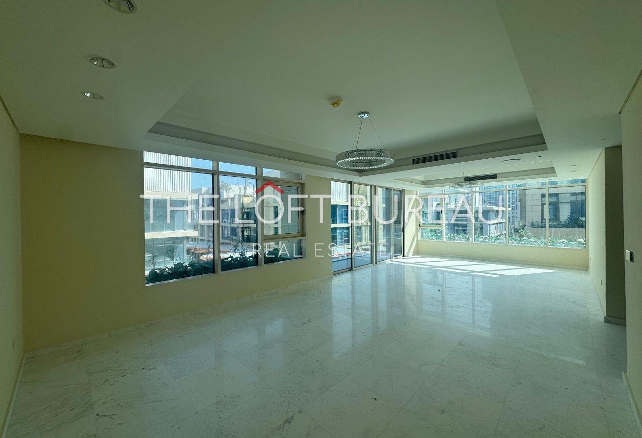 NO COMMISSION DUPLEX 4 BEDROOMS 10 % DP 5 Years PP